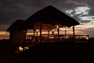 Kazinga Wilderness w parku Queen Elizabeth